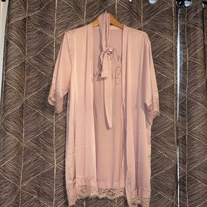 NWOT Silky Pink&Gold MOH Robe
